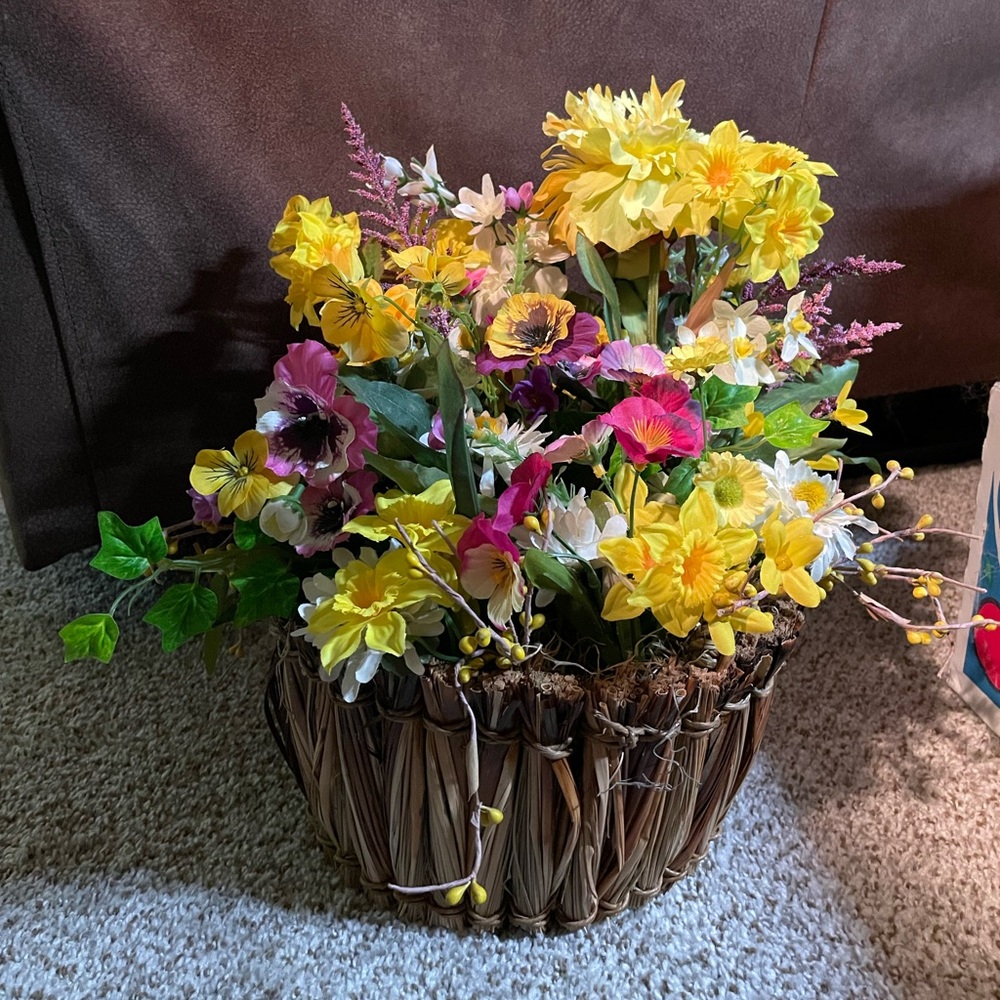 Spring floral arrangement